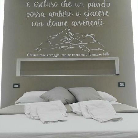 B&B Next Stop Napoli Exteriör bild